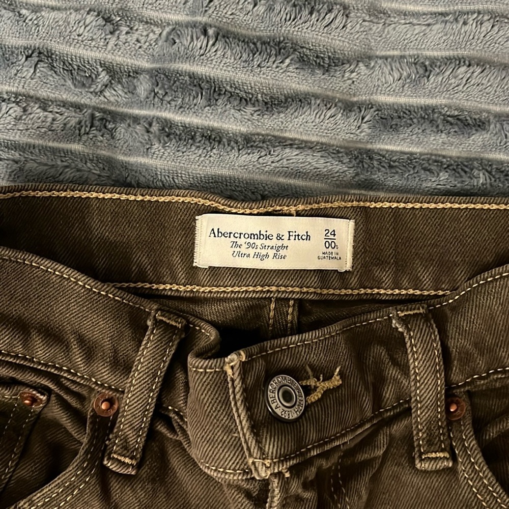 Brown Abercrombie jeans